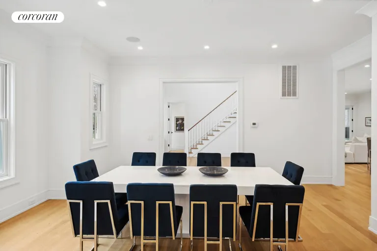 New York City Real Estate | View 11 Dering Lane | room 9 | View 10