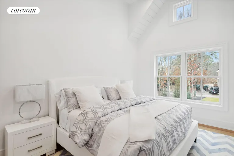 New York City Real Estate | View 11 Dering Lane | room 18 | View 19