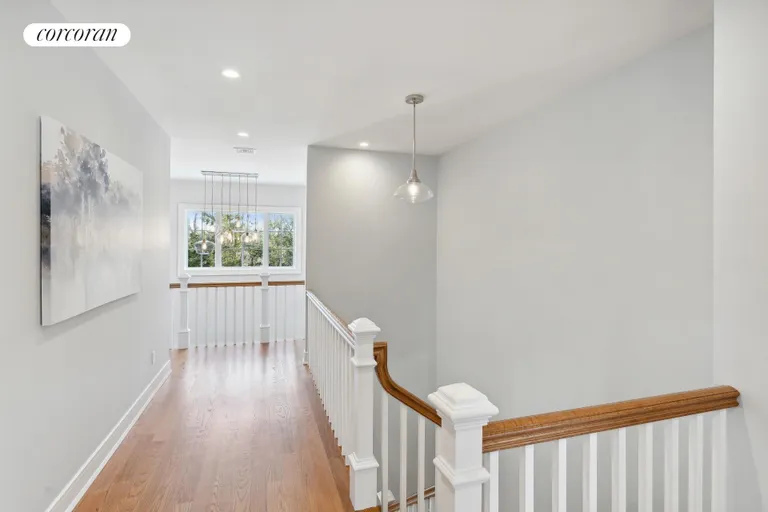 The Hamptons Real Estate | View 9 Mill Road | room 16 | View 17