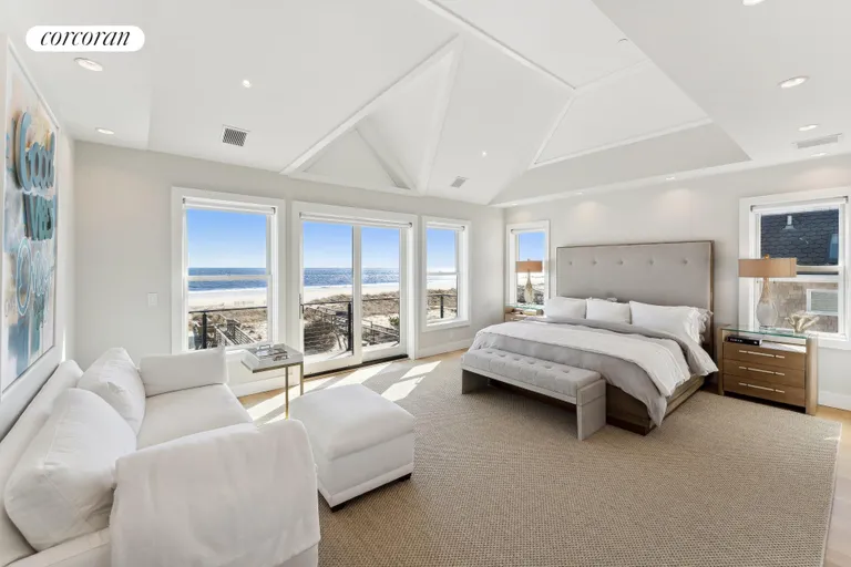 New York City Real Estate | View 839 Dune Road | room 21 | View 22