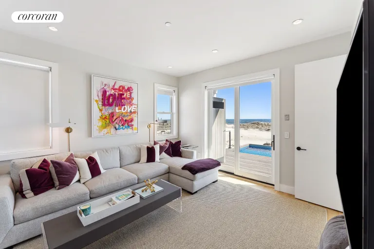 New York City Real Estate | View 839 Dune Road | room 22 | View 23