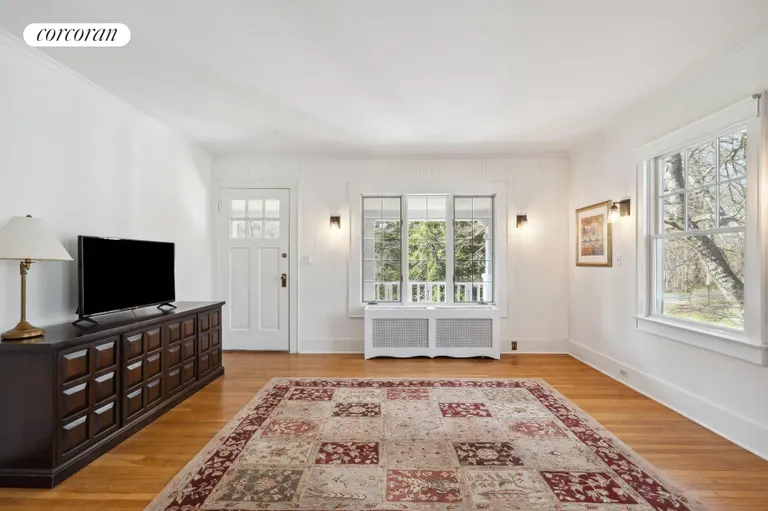 New York City Real Estate | View 27 South Ferry Road | room 2 | View 3