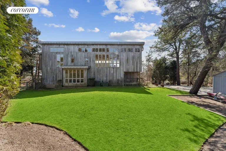 New York City Real Estate | View 32 Tuthill Lane | Gorgeous barn wood /modern design | View 5