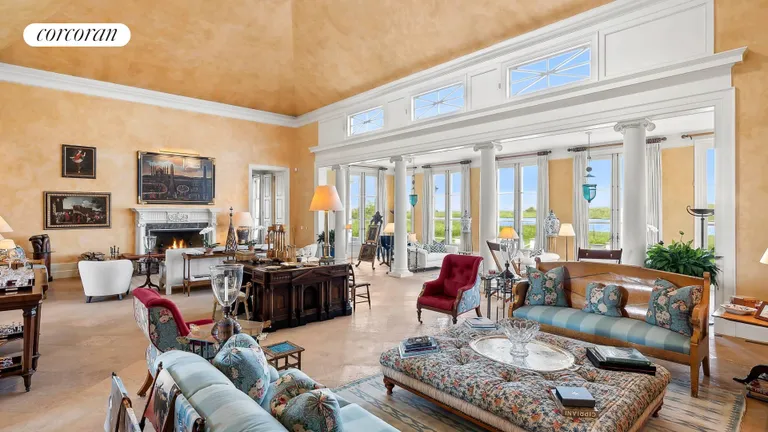 The Hamptons Real Estate | View 623 Halsey Neck Lane | room 5 | View 6
