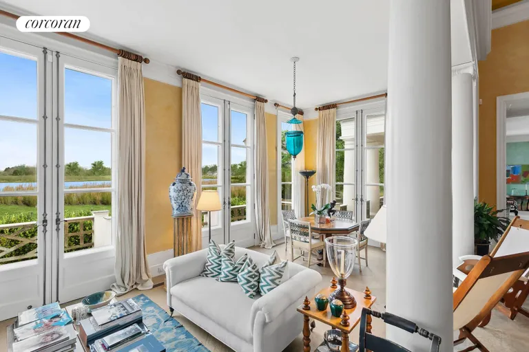 The Hamptons Real Estate | View 623 Halsey Neck Lane | room 6 | View 7