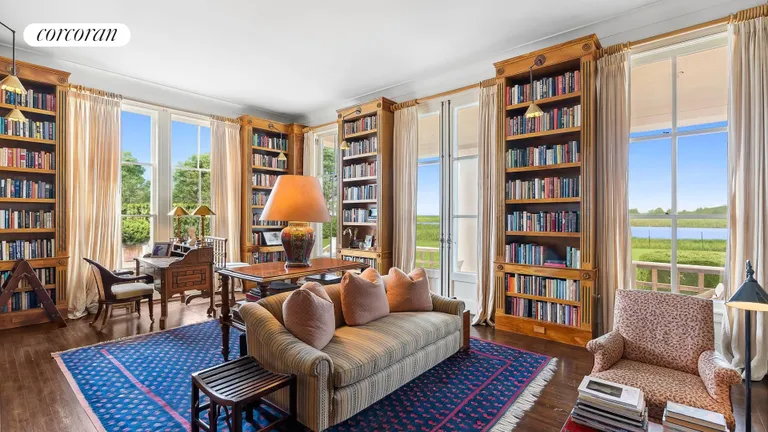 The Hamptons Real Estate | View 623 Halsey Neck Lane | room 10 | View 11