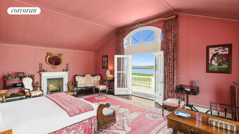 The Hamptons Real Estate | View 623 Halsey Neck Lane | room 13 | View 14