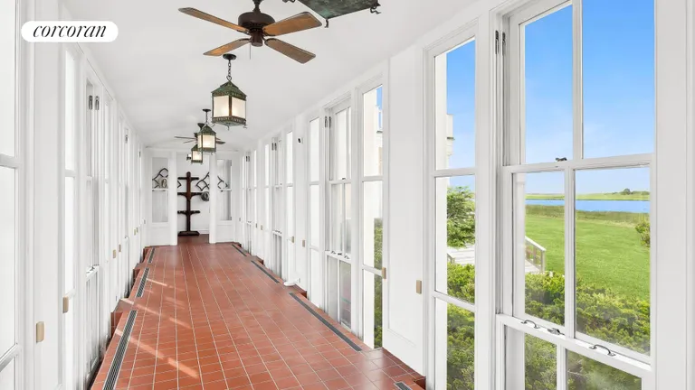 The Hamptons Real Estate | View 623 Halsey Neck Lane | room 14 | View 15