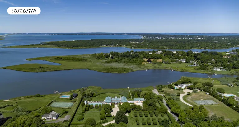 The Hamptons Real Estate | View 623 Halsey Neck Lane | room 18 | View 19