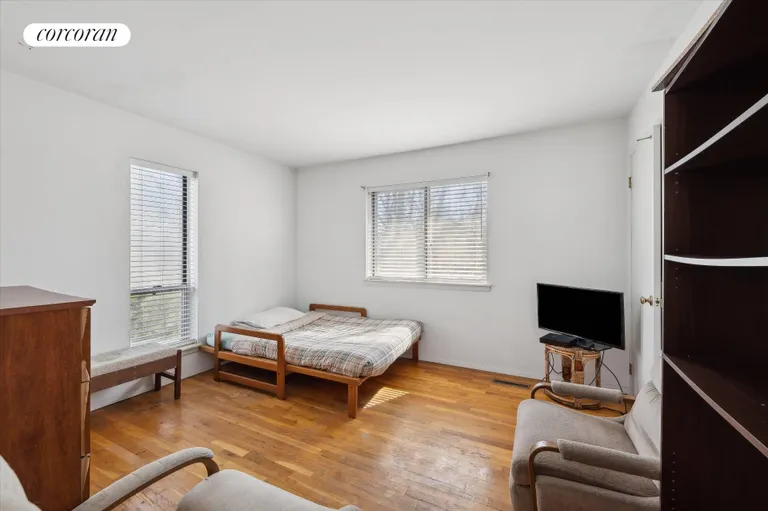 New York City Real Estate | View 17 Meredith Avenue | room 9 | View 10