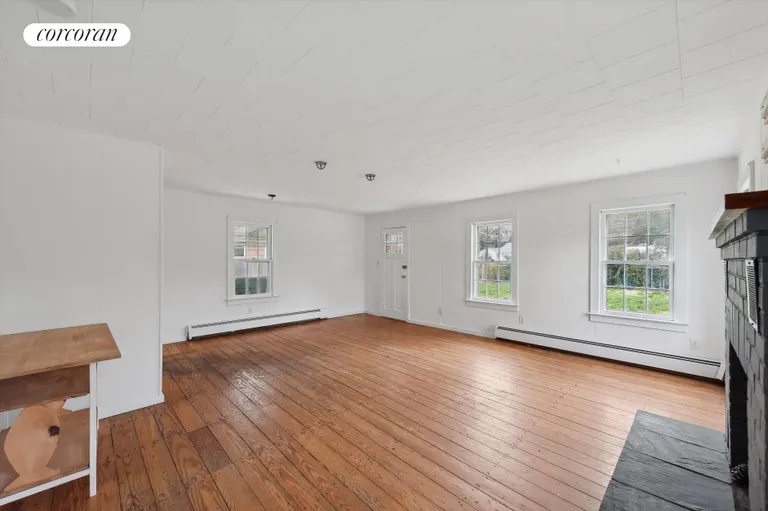 New York City Real Estate | View 32 Evergreen Road | room 6 | View 7