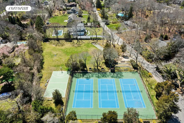 New York City Real Estate | View 121 Twin View Drive | Tennis Courts | View 15