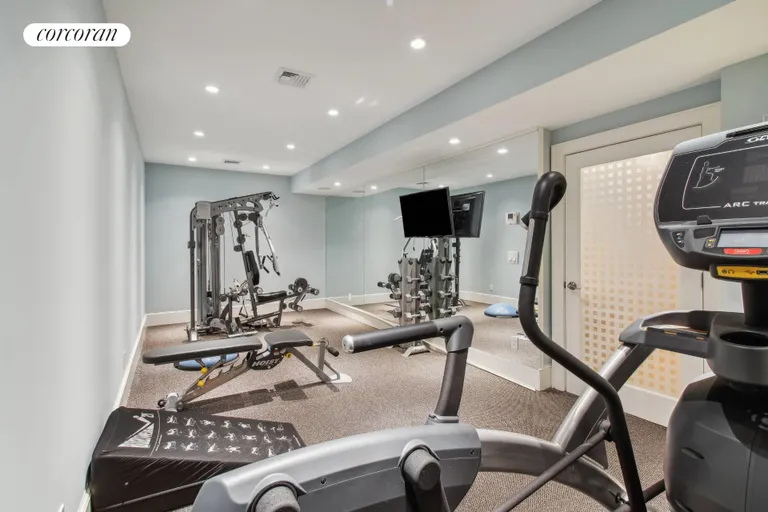 New York City Real Estate | View 14 Fourteen Hills Court | Gym | View 25
