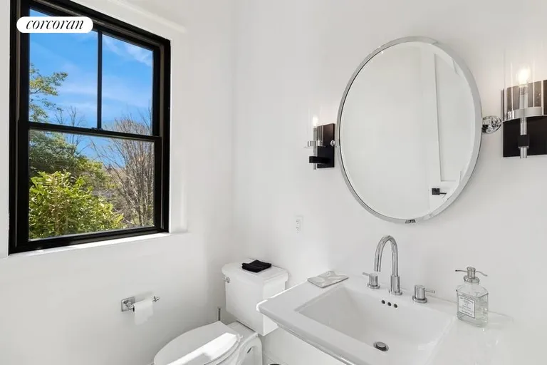 New York City Real Estate | View 17877 Soundview Avenue | Bathroom | View 22
