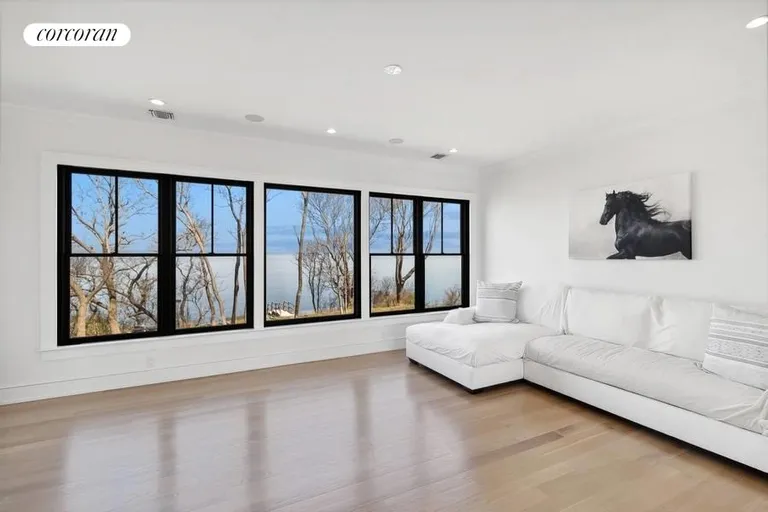 New York City Real Estate | View 17877 Soundview Avenue | Second Floor Great Room | View 26