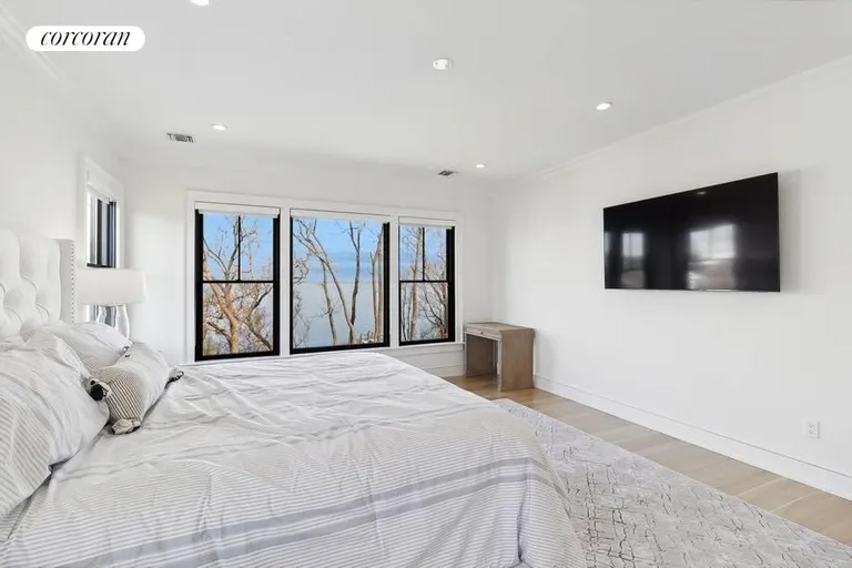 New York City Real Estate | View 17877 Soundview Avenue | Bedroom | View 31