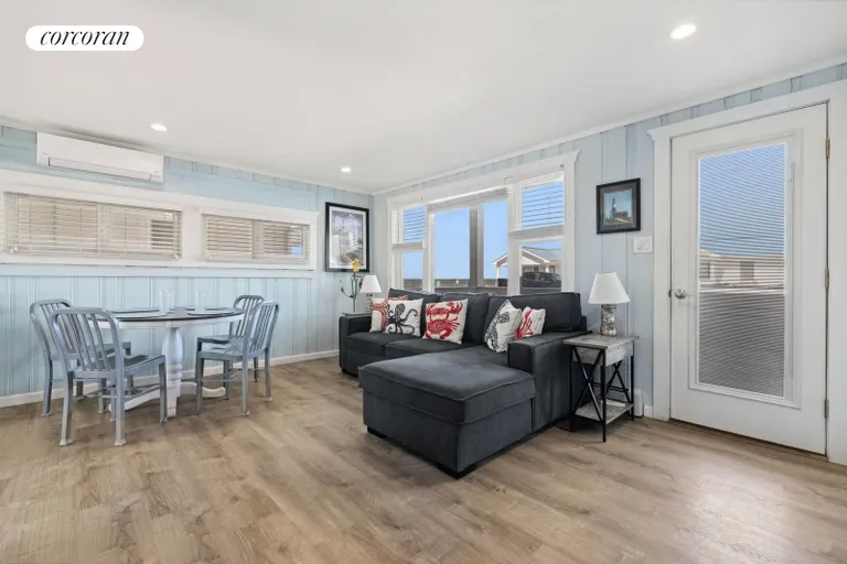 6 Soundview Drive, Cottage 7, Montauk, NY 11954 Property for sale