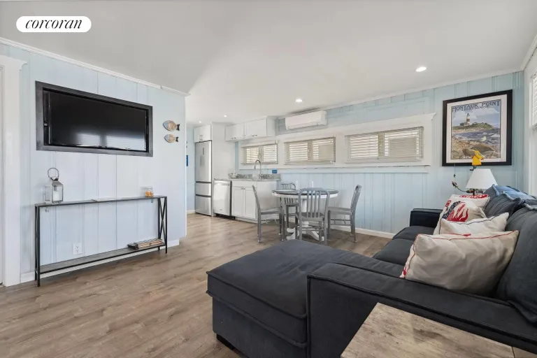 6 Soundview Drive, Cottage 7, Montauk, NY 11954 Property for sale