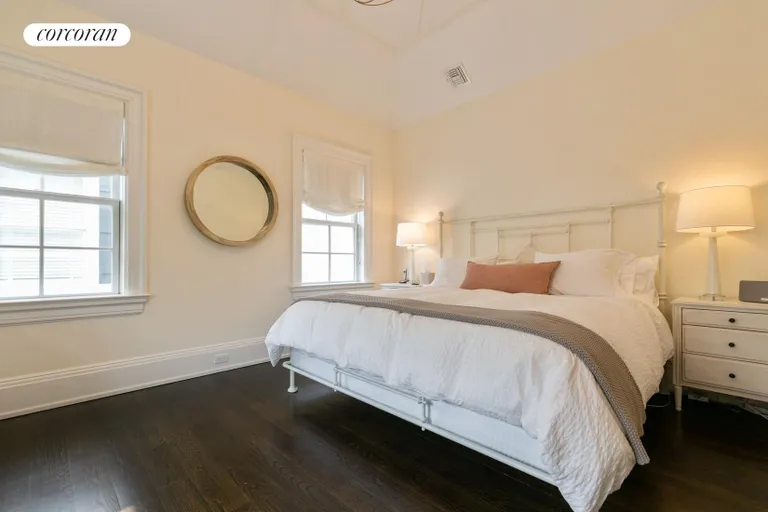 New York City Real Estate | View  | room 8 | View 9