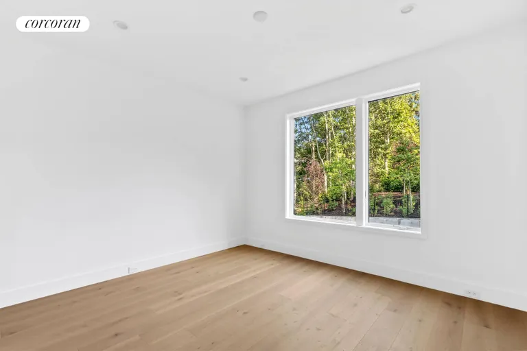 New York City Real Estate | View 26 Breezy Drive | Bedroom #2 | View 16