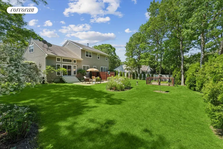 The Hamptons Real Estate | View 29 Hollow Lane | room 28 | View 29