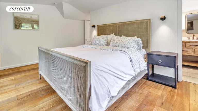 New York City Real Estate | View 18 Bay View Road | Guest Room With En-Suite Bath | View 24