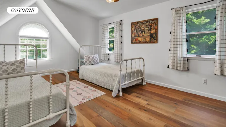 New York City Real Estate | View 18 Bay View Road | Twin Guest Room With Upstairs Deck | View 26