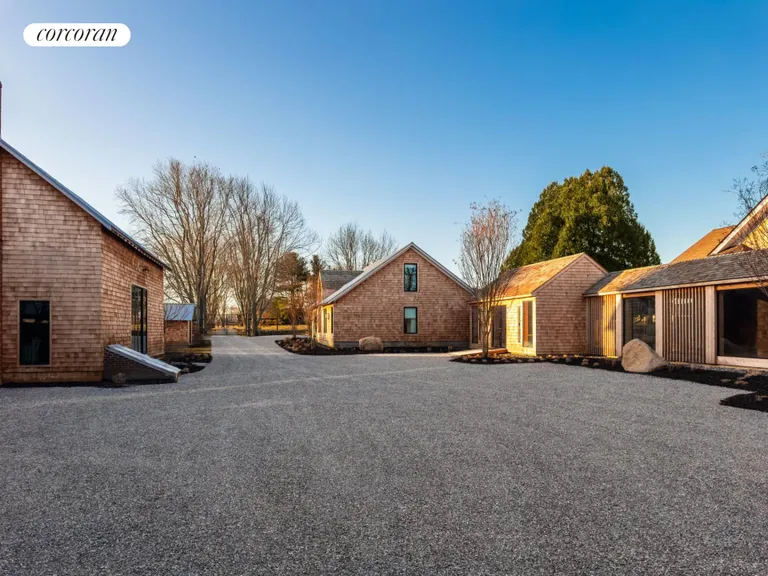The Hamptons Real Estate | View 4170/3375+ Indian Neck Lane | Indian Neck Farm | View 8