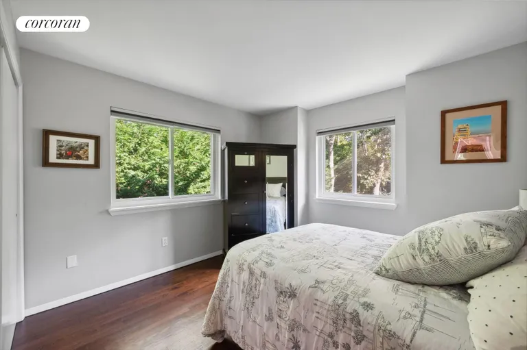 New York City Real Estate | View 24 Crestview Drive | room 20 | View 21