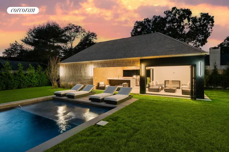 The Hamptons Real Estate | View 510 Abrahams Path | room 7 | View 8
