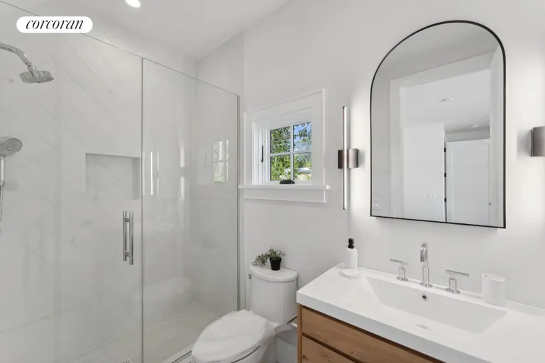 The Hamptons Real Estate | View 510 Abrahams Path | room 22 | View 23