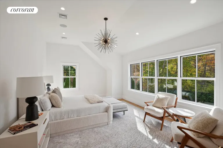 The Hamptons Real Estate | View 510 Abrahams Path | room 24 | View 25