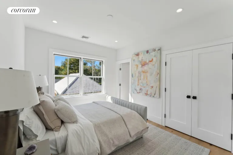 The Hamptons Real Estate | View 510 Abrahams Path | room 27 | View 28