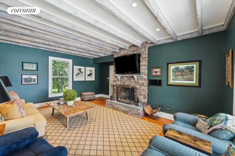 New York City Real Estate | View 21 Rogers Lane | room 14 | View 15