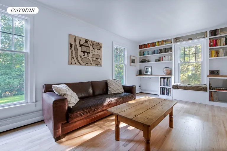 The Hamptons Real Estate | View 8 Harvest Lane | room 13 | View 14