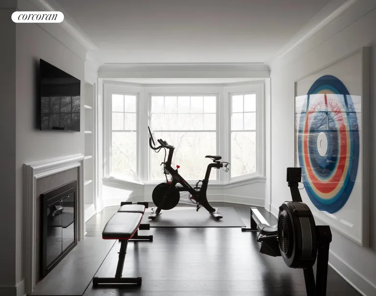 The Hamptons Real Estate | View 38 Two Mile Hollow Road | room 26 | View 27