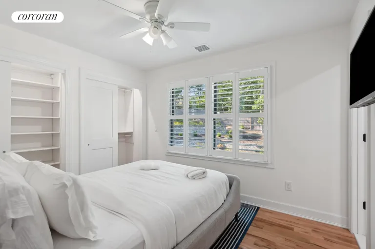 The Hamptons Real Estate | View 6 Ridgeway Road | 2nd floor guest bedroom #2 | View 18