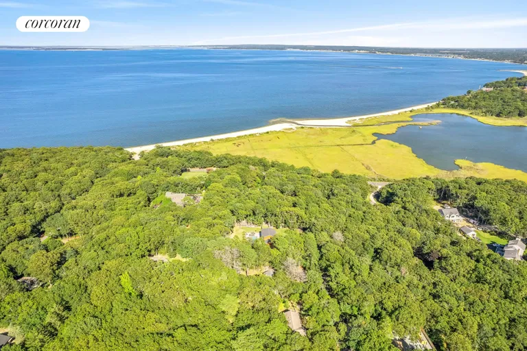 The Hamptons Real Estate | View 6 Ridgeway Road | room 30 | View 31