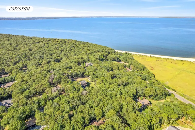 The Hamptons Real Estate | View 6 Ridgeway Road | room 31 | View 32