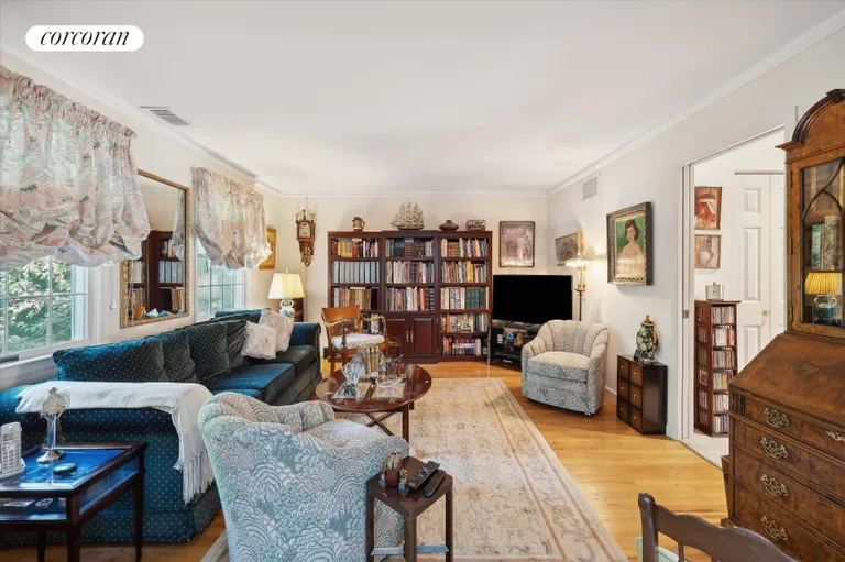 New York City Real Estate | View 520 Hampton Road Unit 5 | 3rd Bedroom/ Large Den | View 15