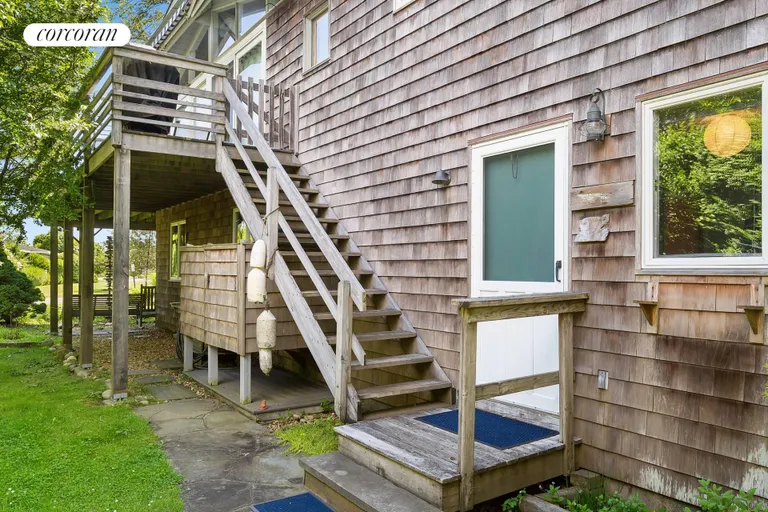 The Hamptons Real Estate | View 50 Agnew Avenue | room 9 | View 10
