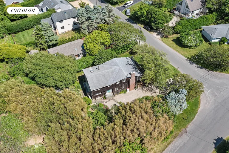 The Hamptons Real Estate | View 50 Agnew Avenue | room 20 | View 21
