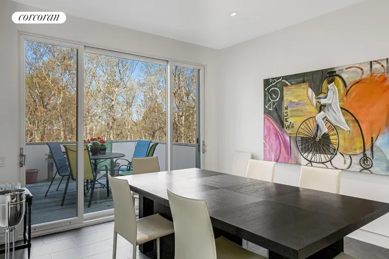 The Hamptons Real Estate | View 454 Broadway | room 7 | View 8