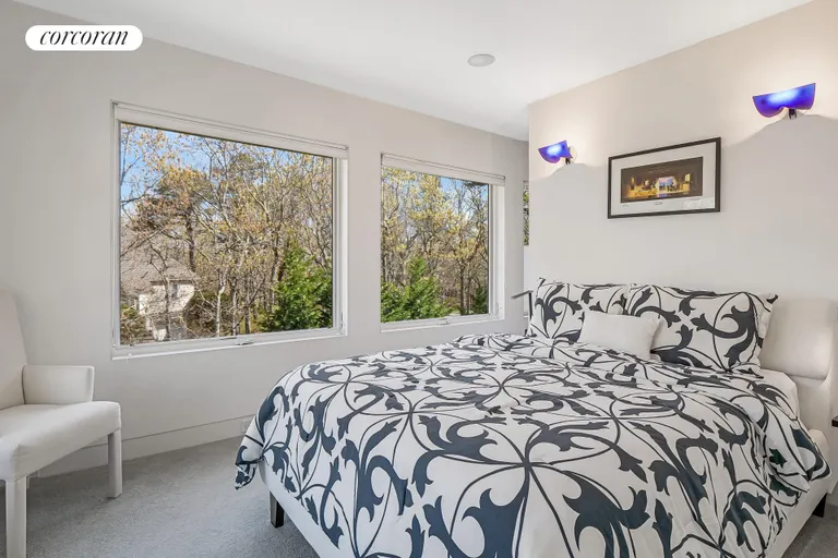 The Hamptons Real Estate | View 454 Broadway | room 8 | View 9