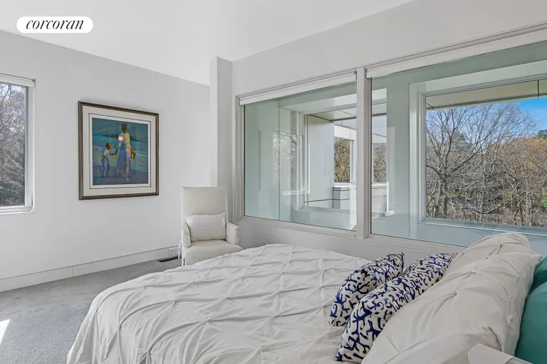 The Hamptons Real Estate | View 454 Broadway | room 12 | View 13