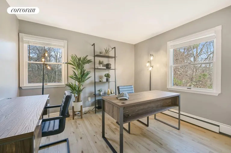 The Hamptons Real Estate | View 36 Charla Drive | First Floor Office | View 16