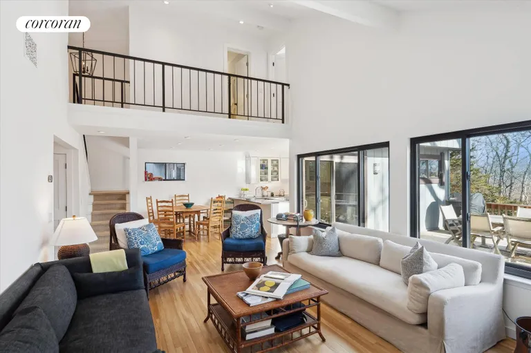 The Hamptons Real Estate | View 190 Treescape Drive Unit 9C | 4 Beds, 3 Baths | View 1