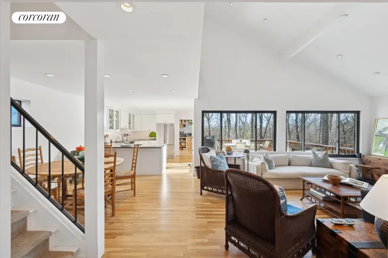 The Hamptons Real Estate | View 190 Treescape Drive Unit 9C | room 1 | View 2