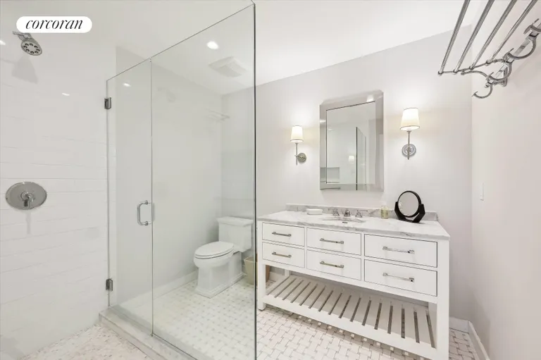 The Hamptons Real Estate | View 190 Treescape Drive Unit 9C | room 15 | View 16