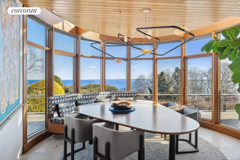 The Hamptons Real Estate | View 54 Broadview Road | room 4 | View 5